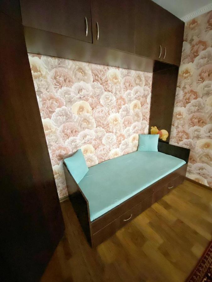 Ferienwohnung Квартира Напротив Аэропорта Turksib Exterior foto